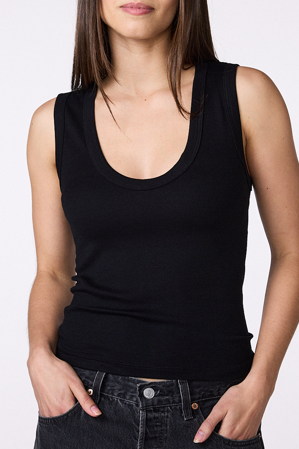 LIV TANK-7